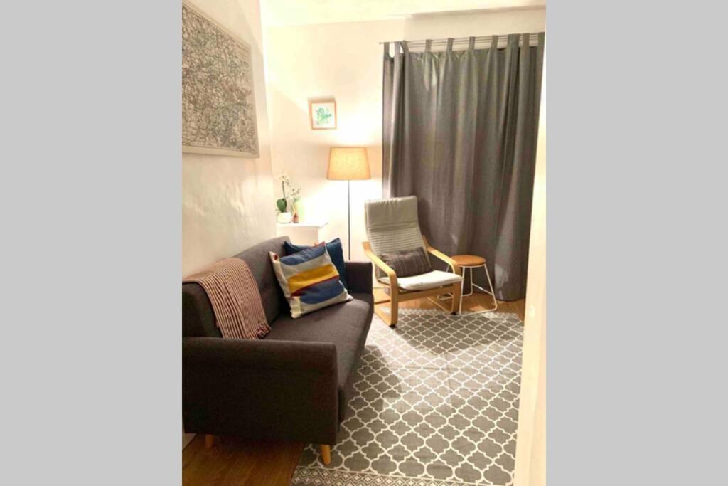 Apartment Flat 5 Eia House *